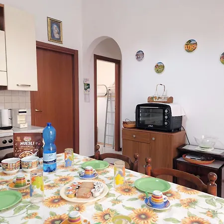 Rivagialla - Parking - Aria Condizionata - *