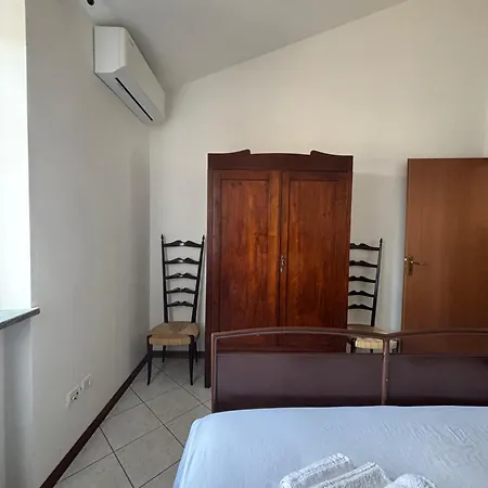 Rivagialla - Parking - Aria Condizionata - *